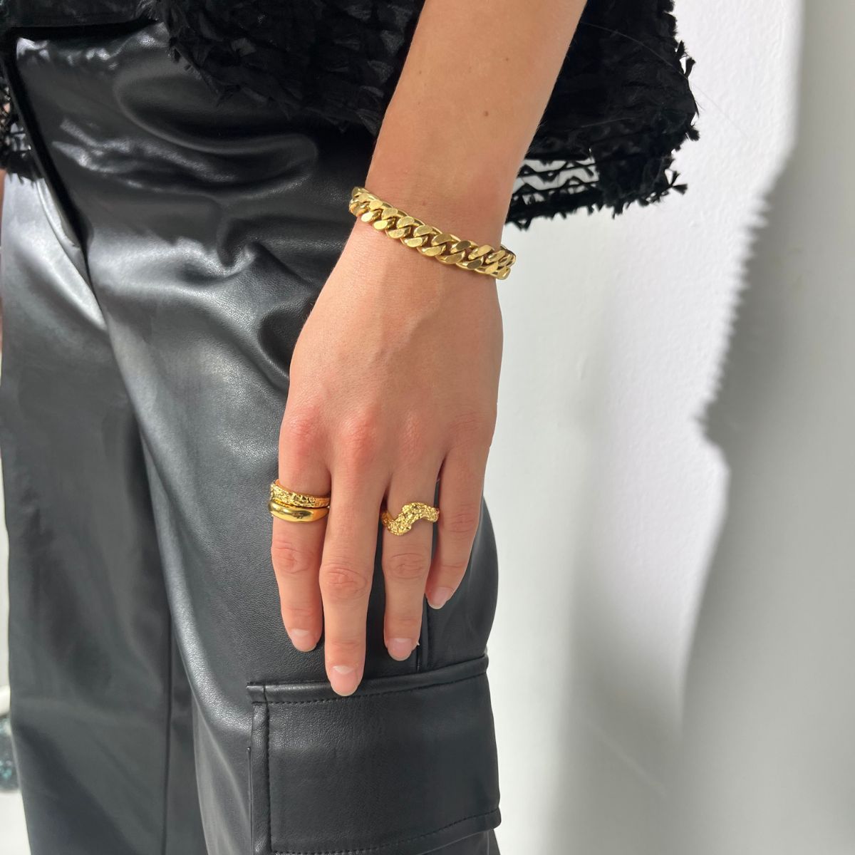 Scoria Wave Ring 18K Guldbelagt Stor