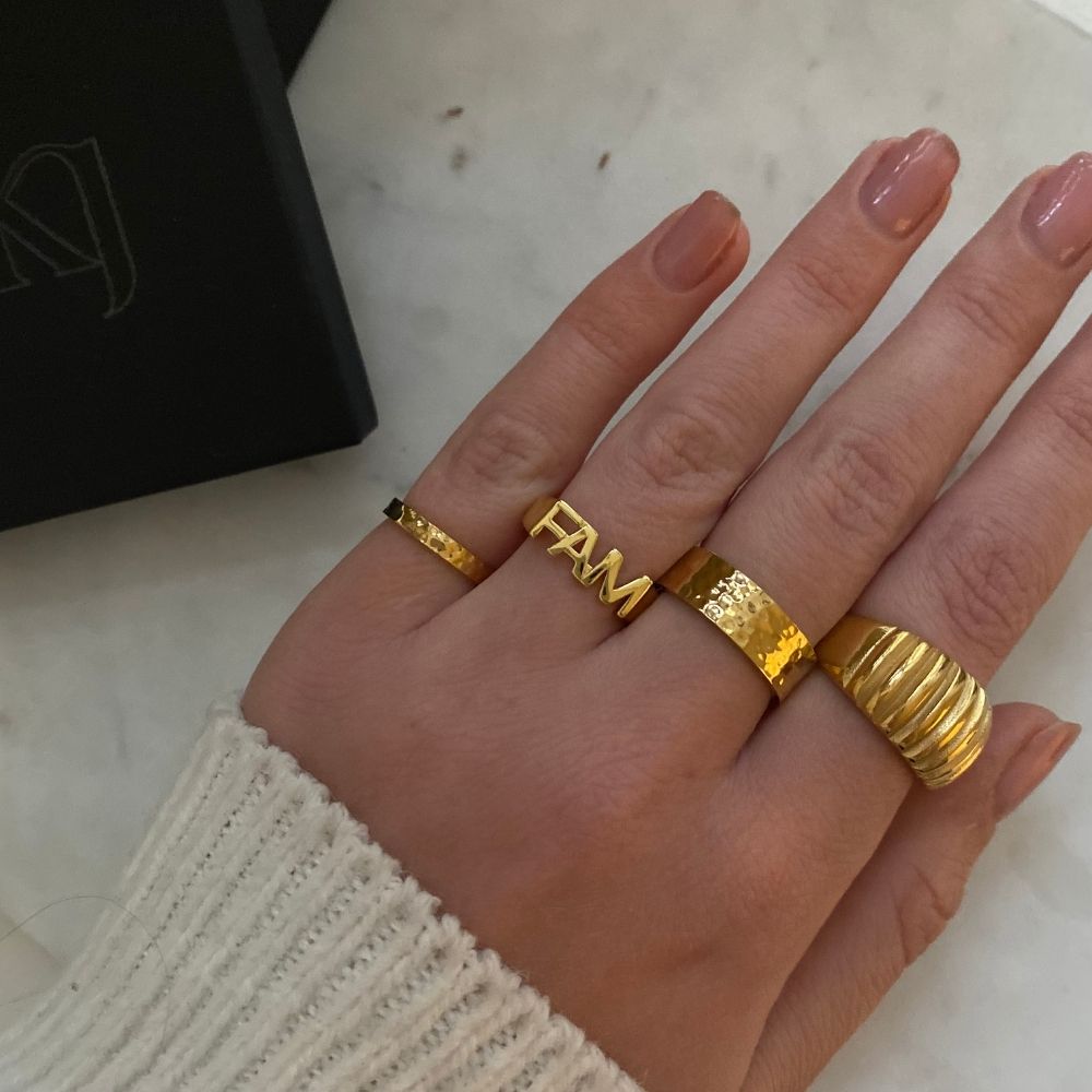 FAM Signet Ring 18K Guldbelagt