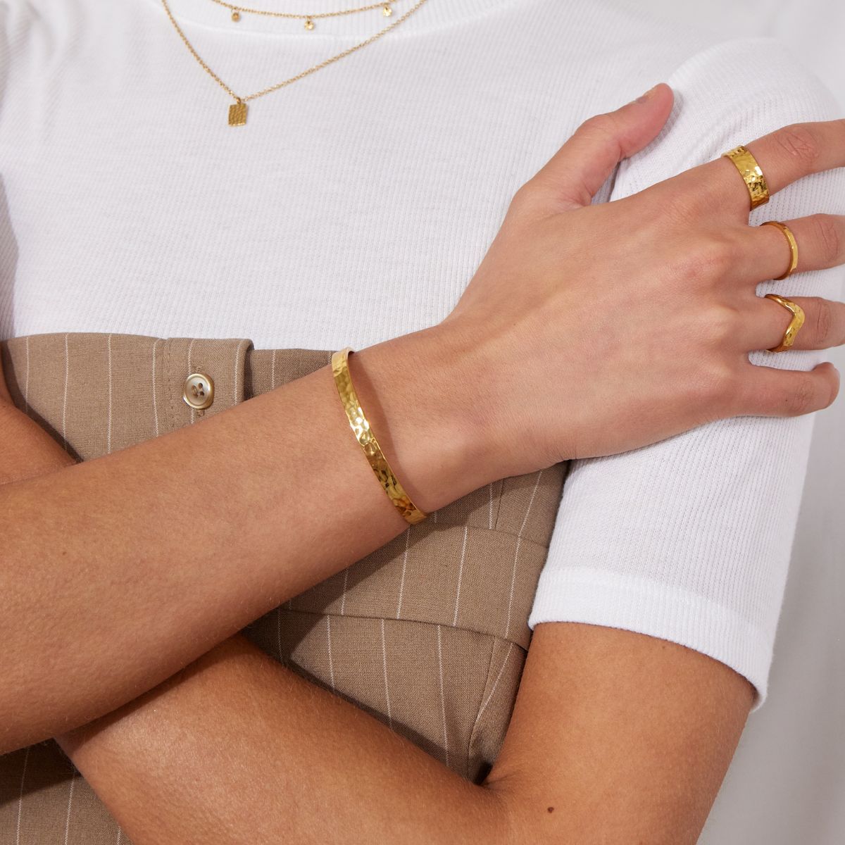 Hamret Bangle 18K Guldbelagt 5mm