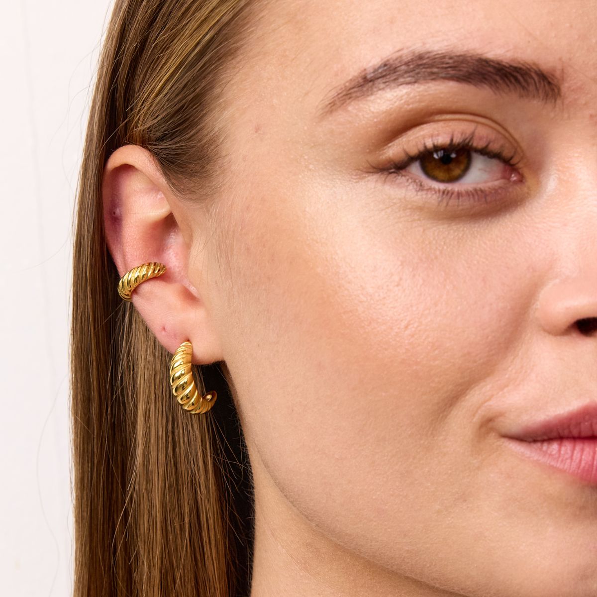 Classic Twist Dome Hoops 18K Guldbelagt