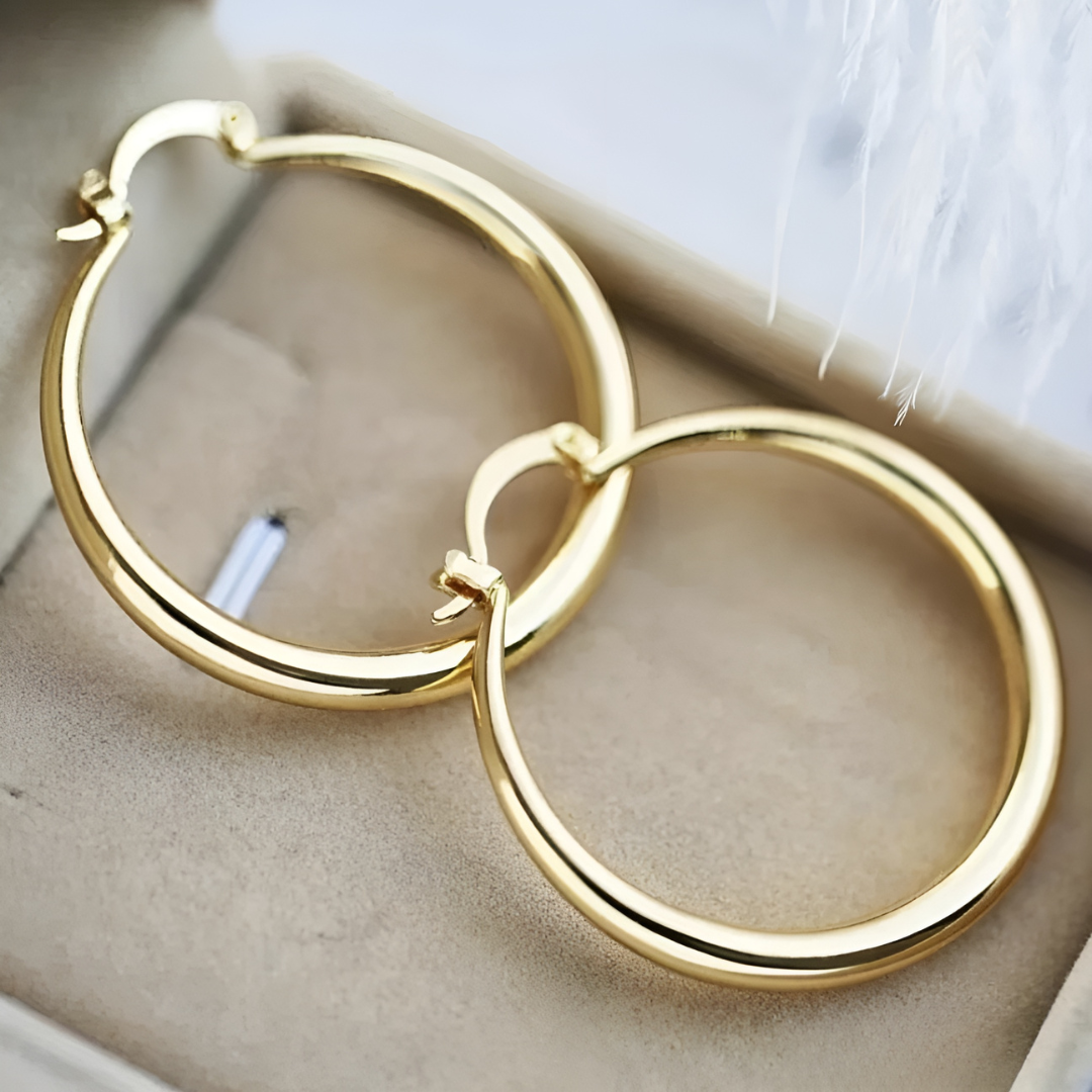 Store Hoops i Guldfinish