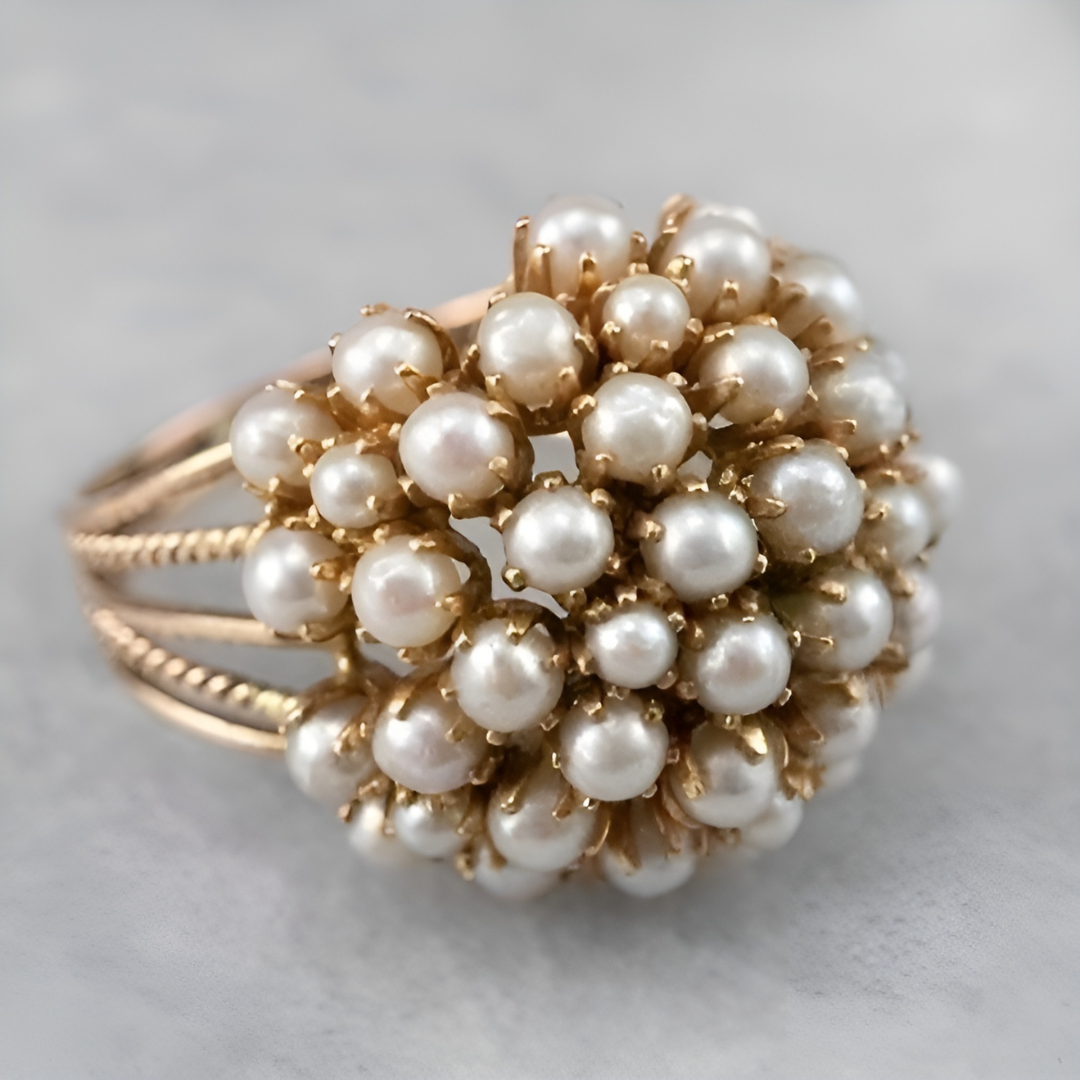 Elegant Ring med Indfattet Perle