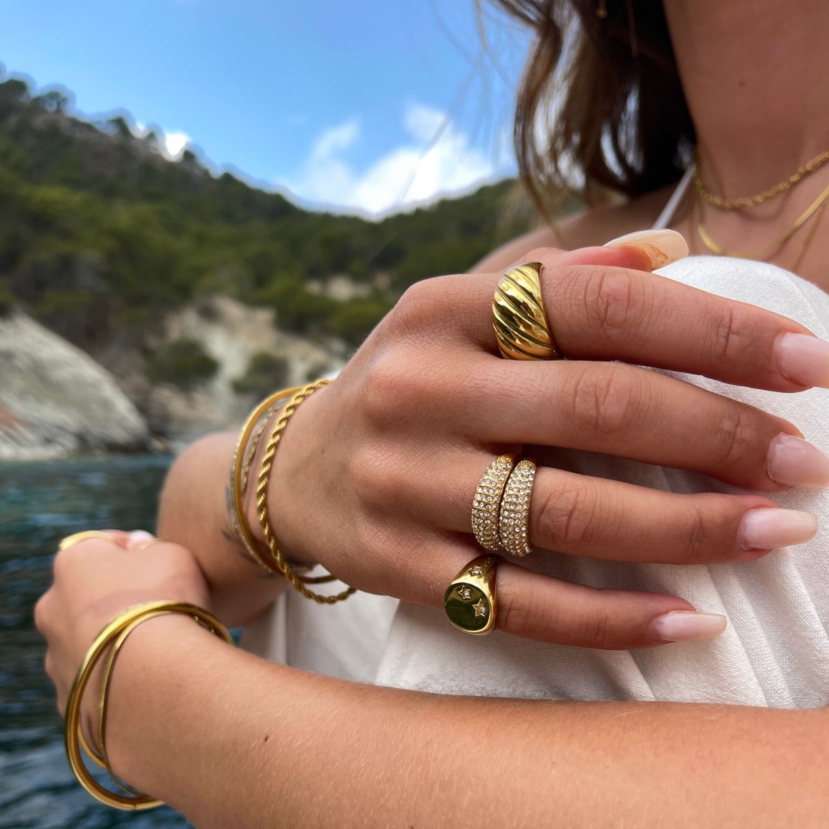 Classic Dome Pavé Krystal Ring 18K Guldbelagt