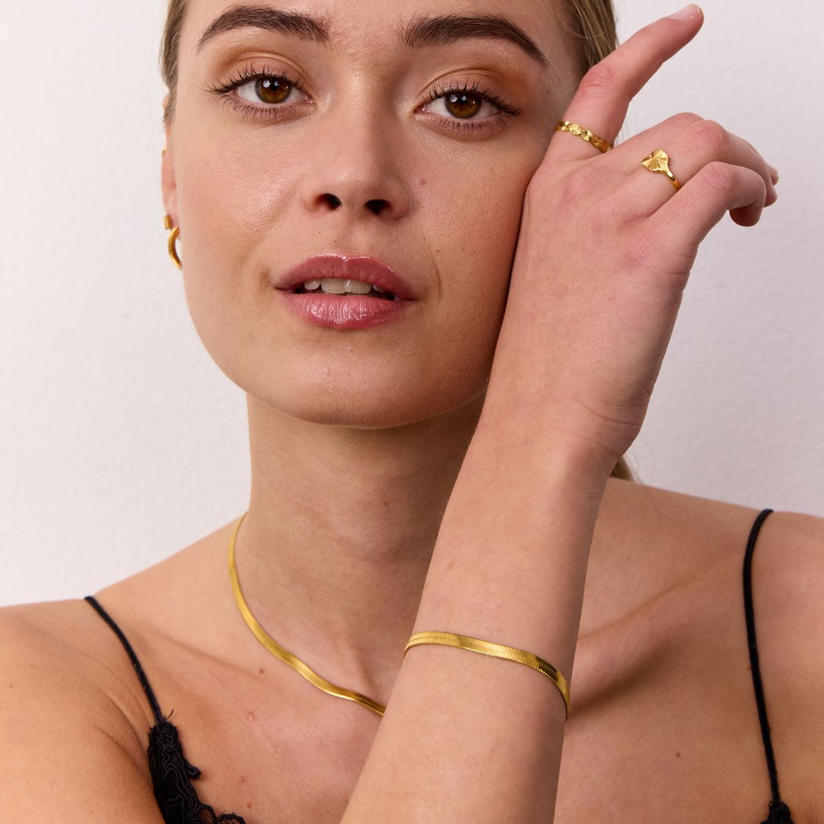 Flad Slange Armbånd 18K Guldbelagt 4mm